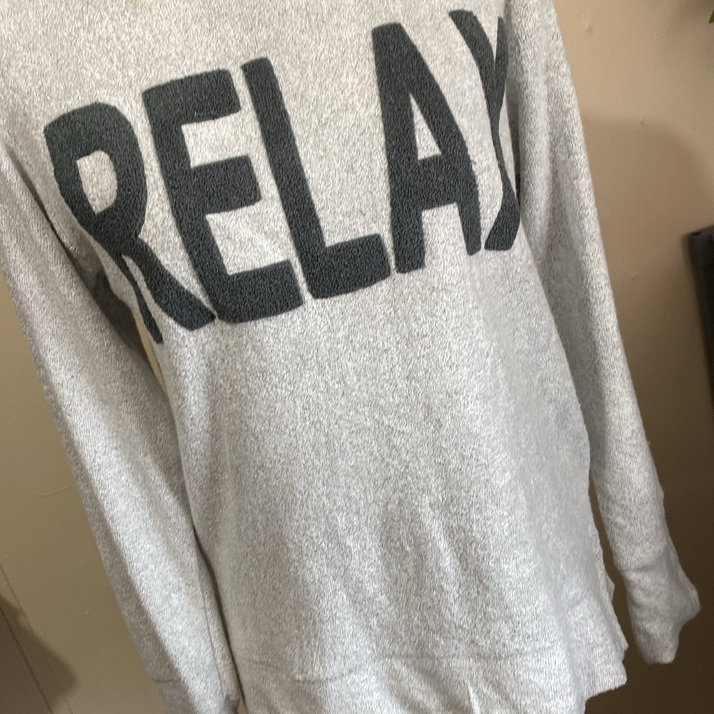 ROYCE BRAND “Relax” sweater size women’s small - Picture 3 of 9